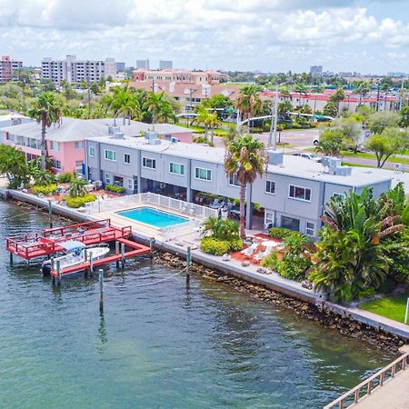 107-Waterfront-Walk To Beach-Lovely St. Pete Beach Extérieur photo
